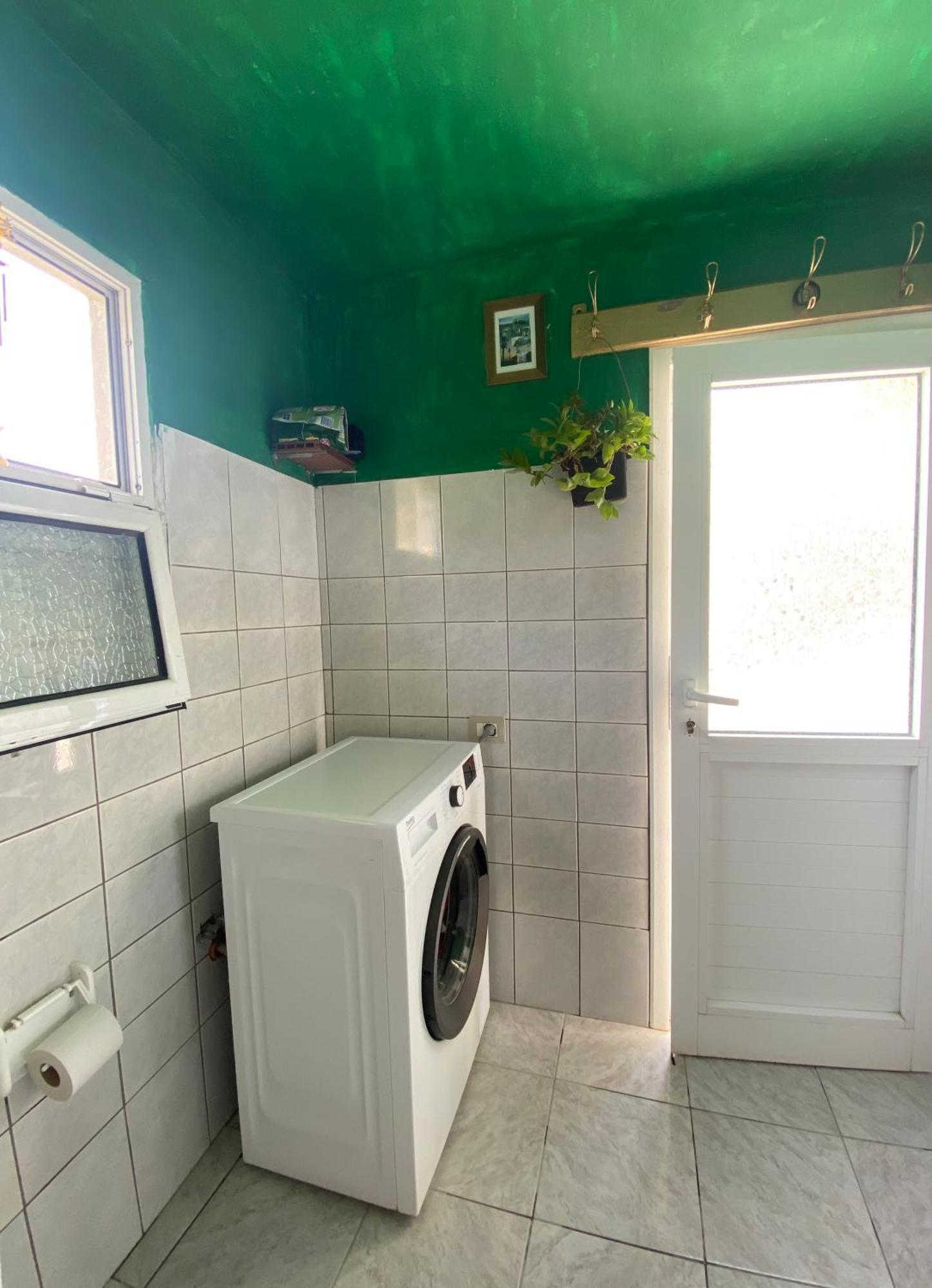 Shotgun Hostel & Guesthouse Vuno Bagian luar foto